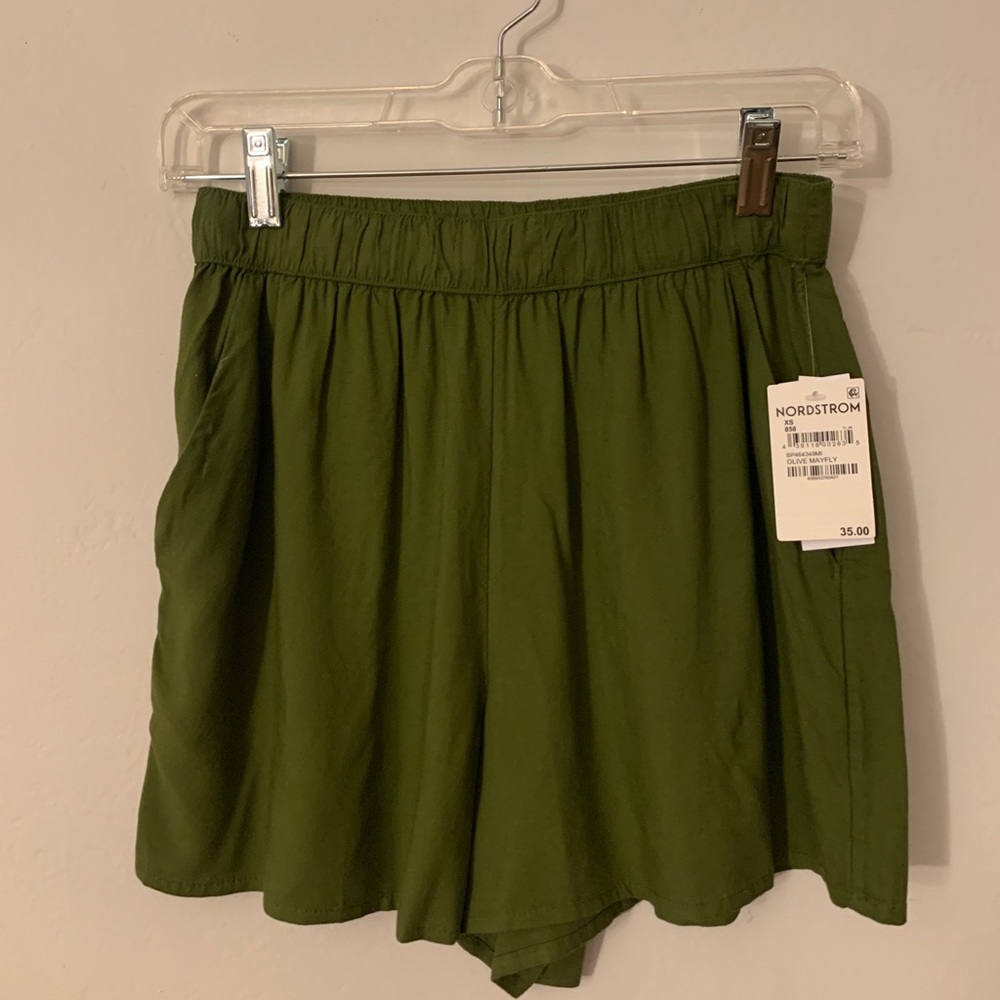 B.P. Olive Green XS Shorts